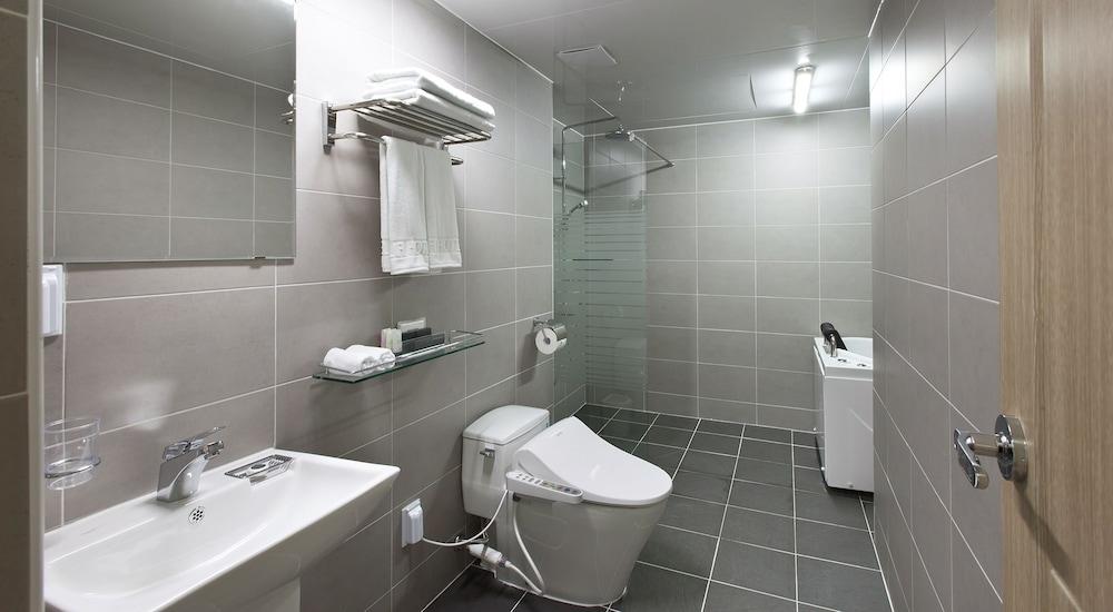 Familia Hotel Seogwipo Zewnętrze zdjęcie