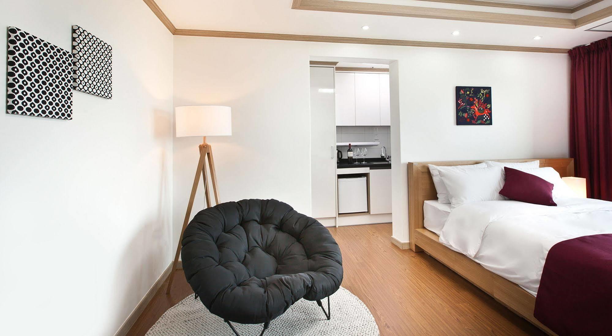 Familia Hotel Seogwipo Zewnętrze zdjęcie
